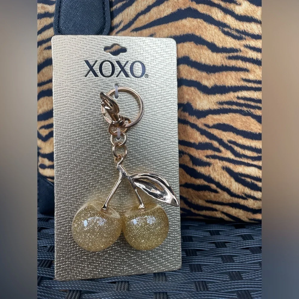 NEW Michael Kors Bag,Michael Kors Tiger Print Shoulder Bag.Michael Kors Tote.
